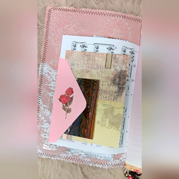 Rustic Farmhouse Junk Journal C - Picture 3 of 12